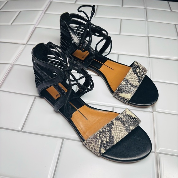 Dolce Vita Black and Snakeskin Strappy Sandals Gladiator Shoes, Size 6 - Picture 1 of 10